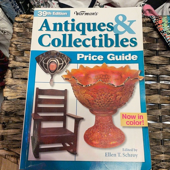 Antiques & Collectables Price Guide collection collectors guide must have - Picture 3 of 6